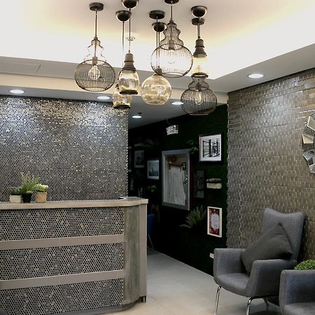 Ortigas Budget Hotel - Kapitolyo Мандалуйонг Экстерьер фото