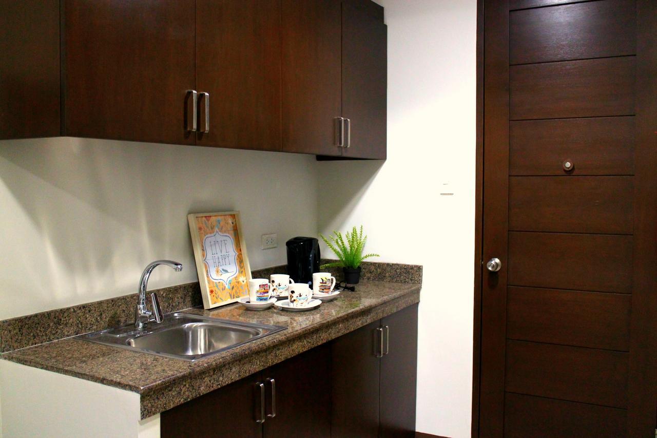Ortigas Budget Hotel - Kapitolyo Мандалуйонг Экстерьер фото